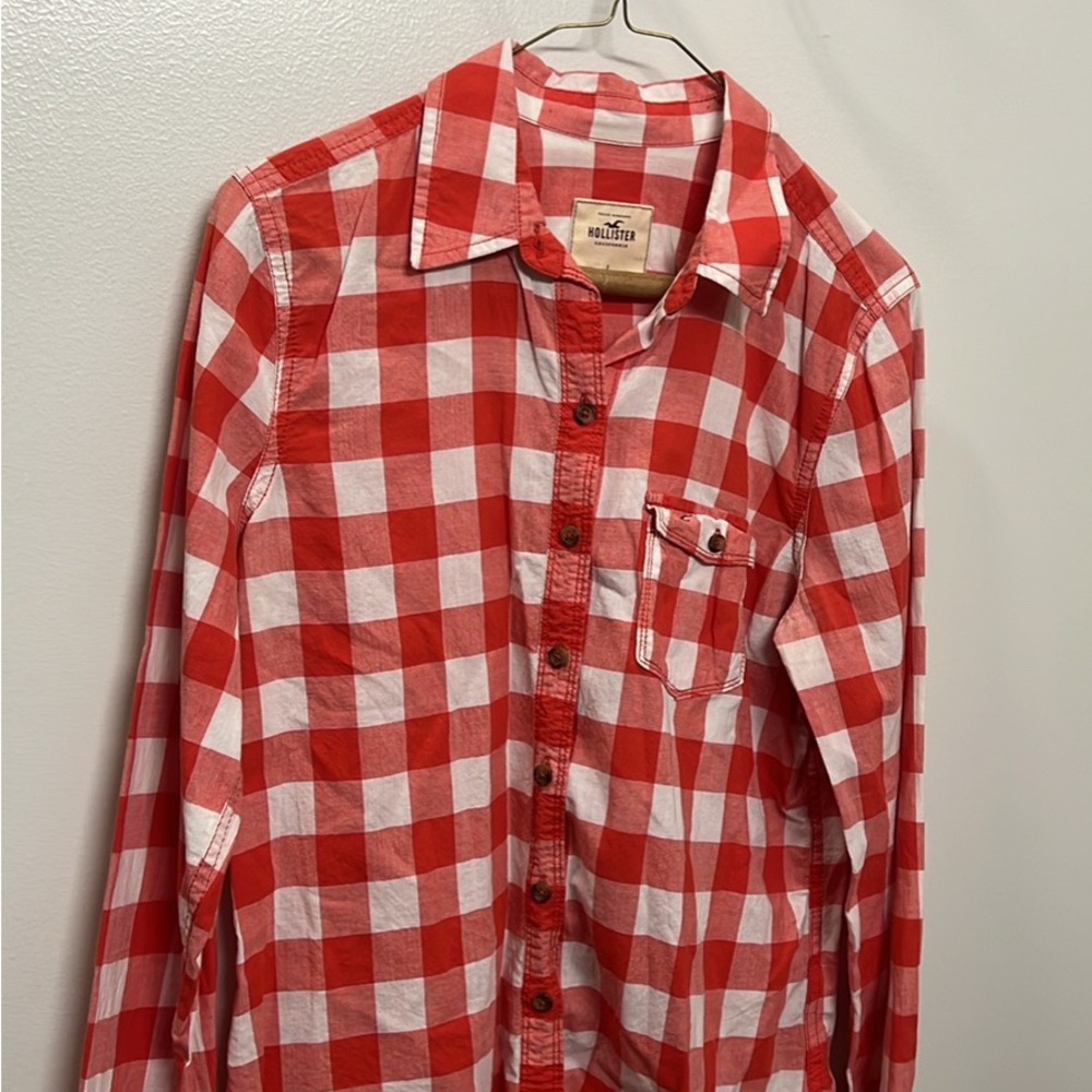 Hollister Red and White Plaid Shirt